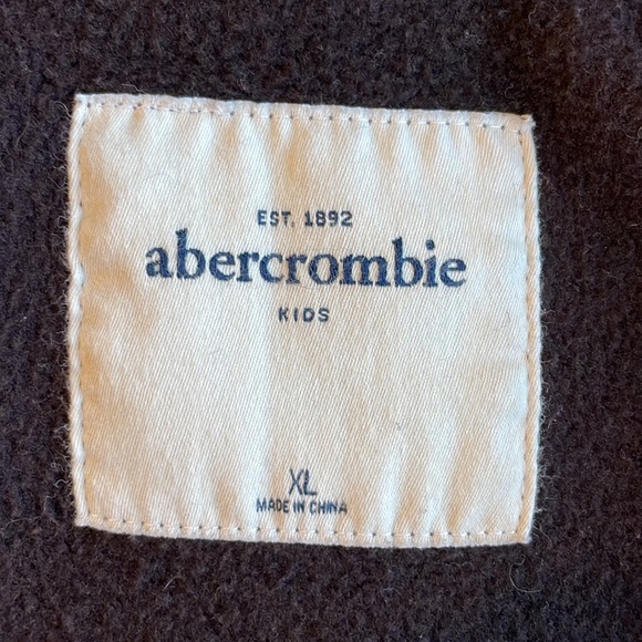 Abercrombine & Fitch Brown Fleece Jacket | Size Kids XL - Picture 4 of 4